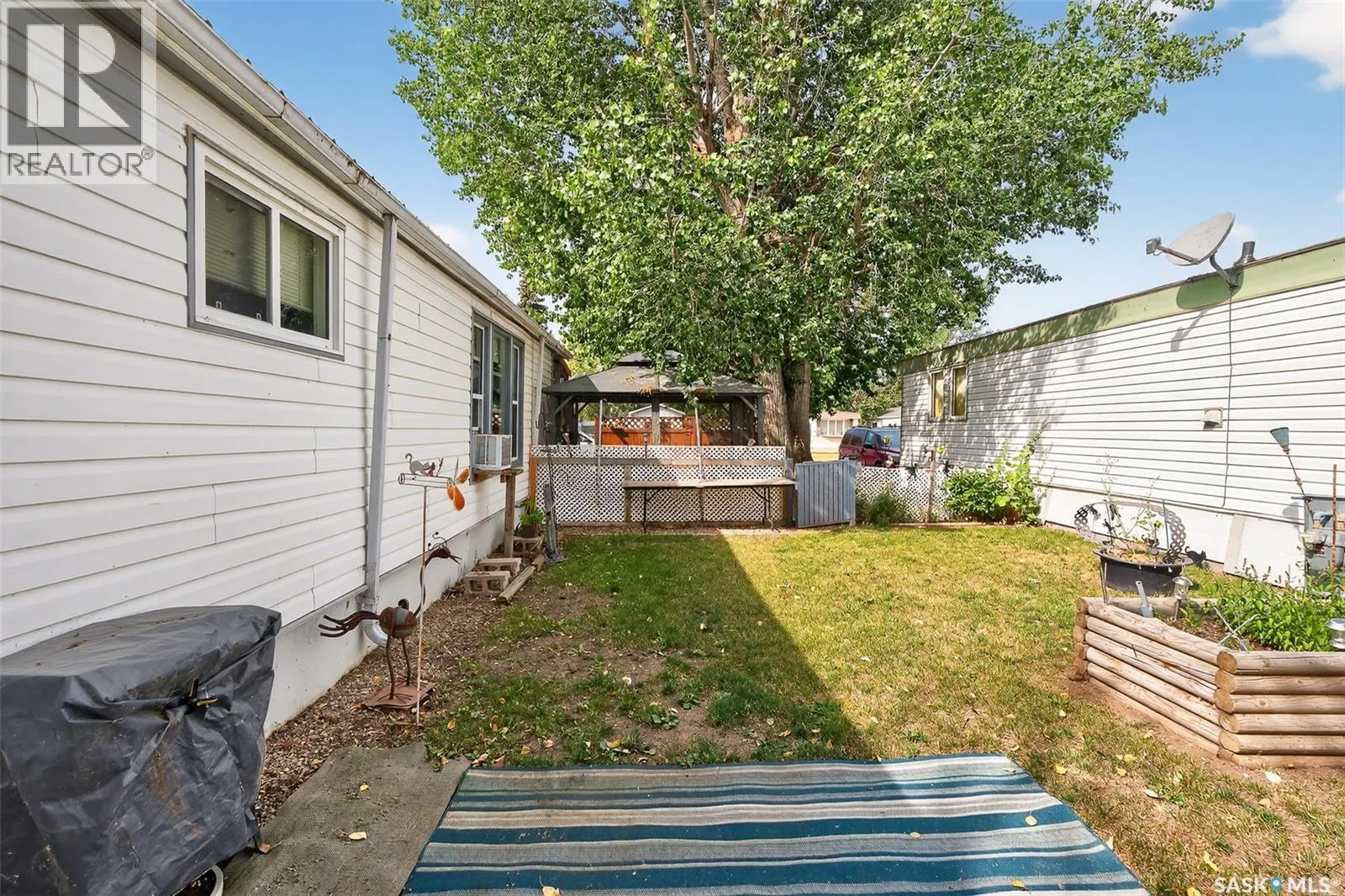 #B19       1455 9th AVENUE NE