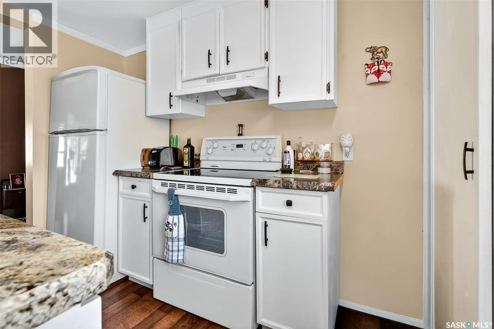 #B19       1455 9th AVENUE NE