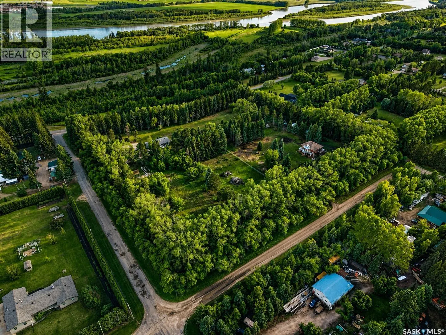 Old Shellbrook HWY Acreage