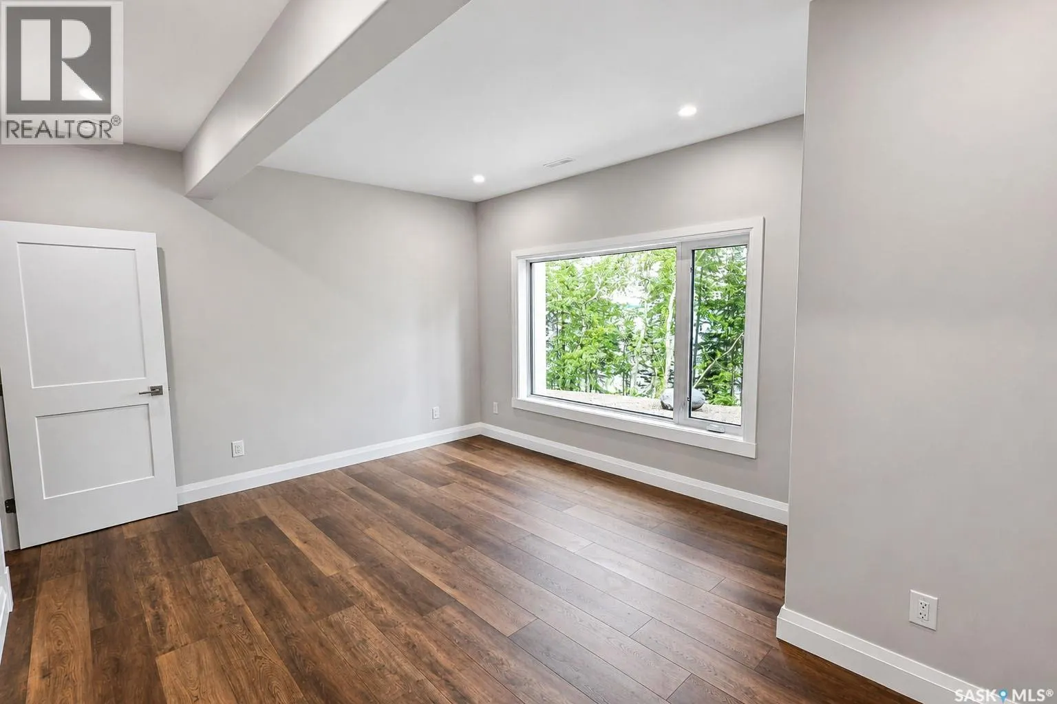 153 Ward DRIVE