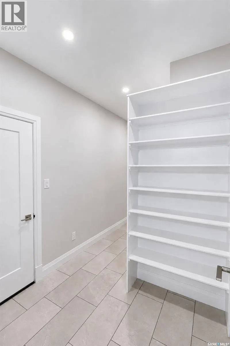153 Ward DRIVE