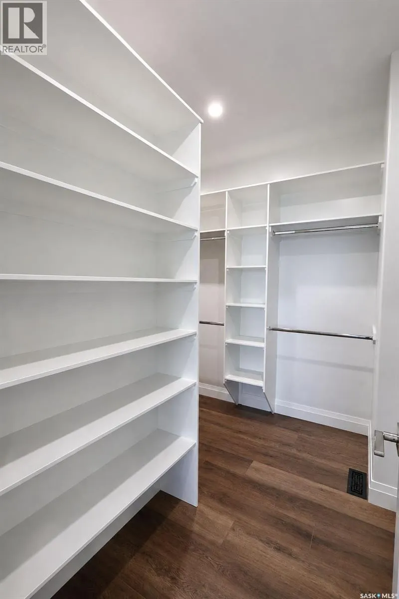 153 Ward DRIVE
