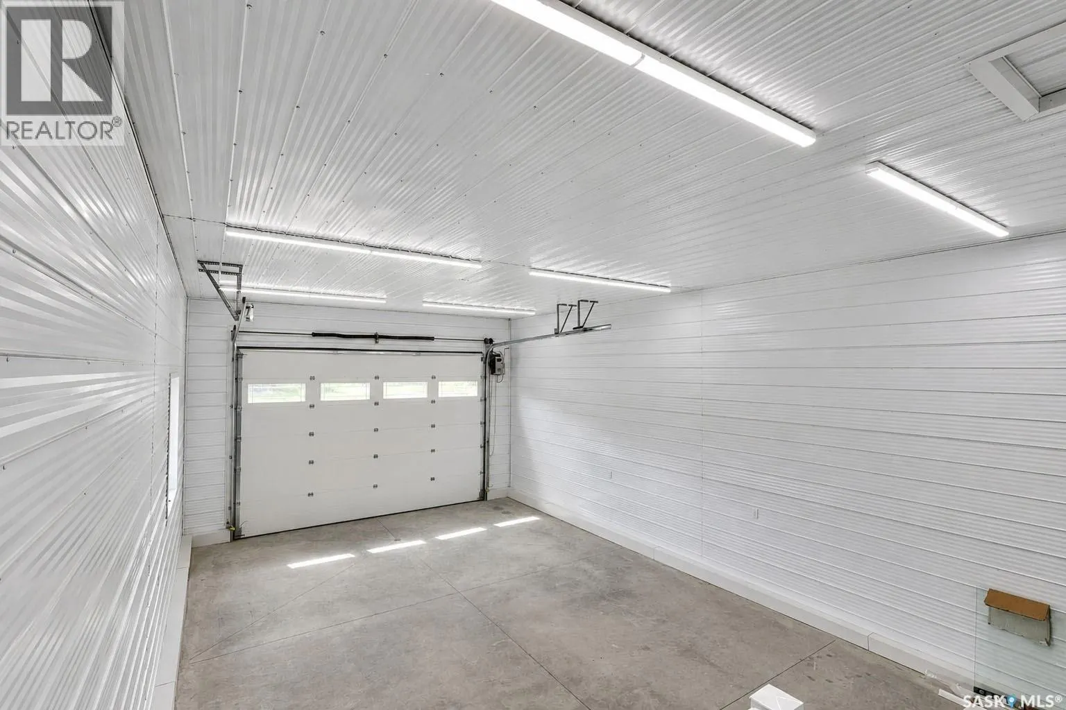 153 Ward DRIVE