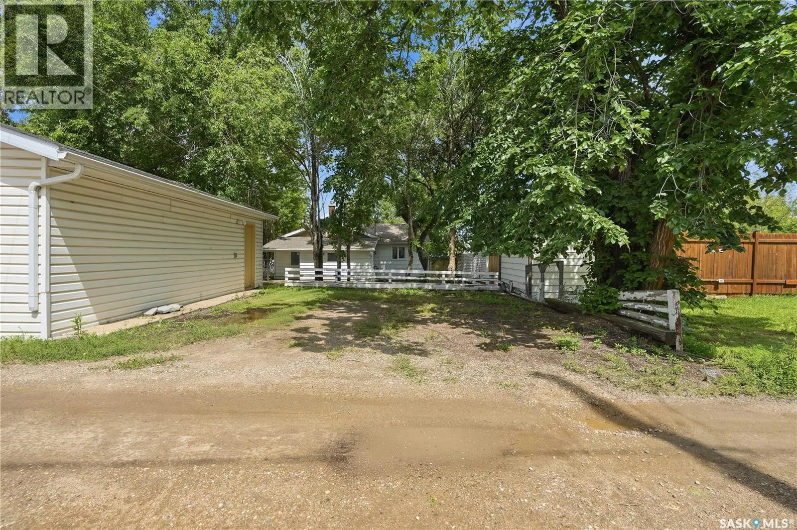 269 Iroquois STREET W