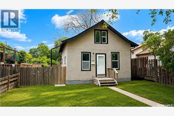 710 M AVENUE S