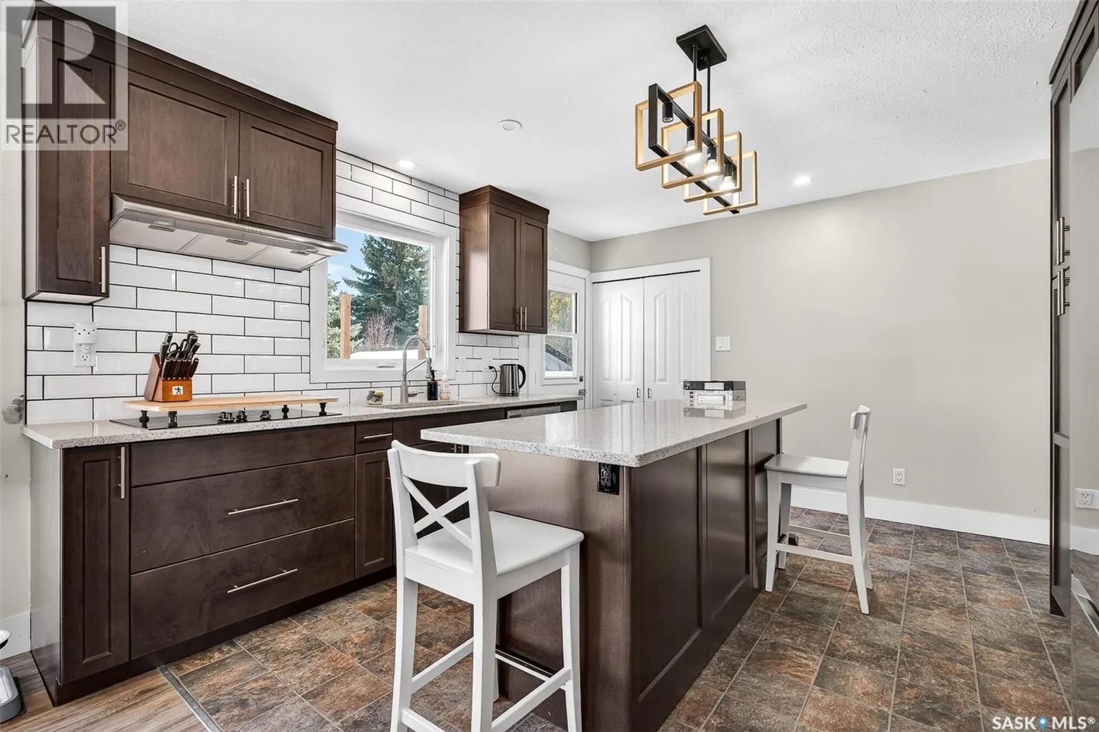 1321 Prince CRESCENT