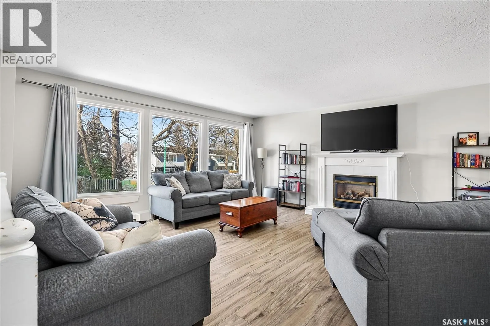 1321 Prince CRESCENT