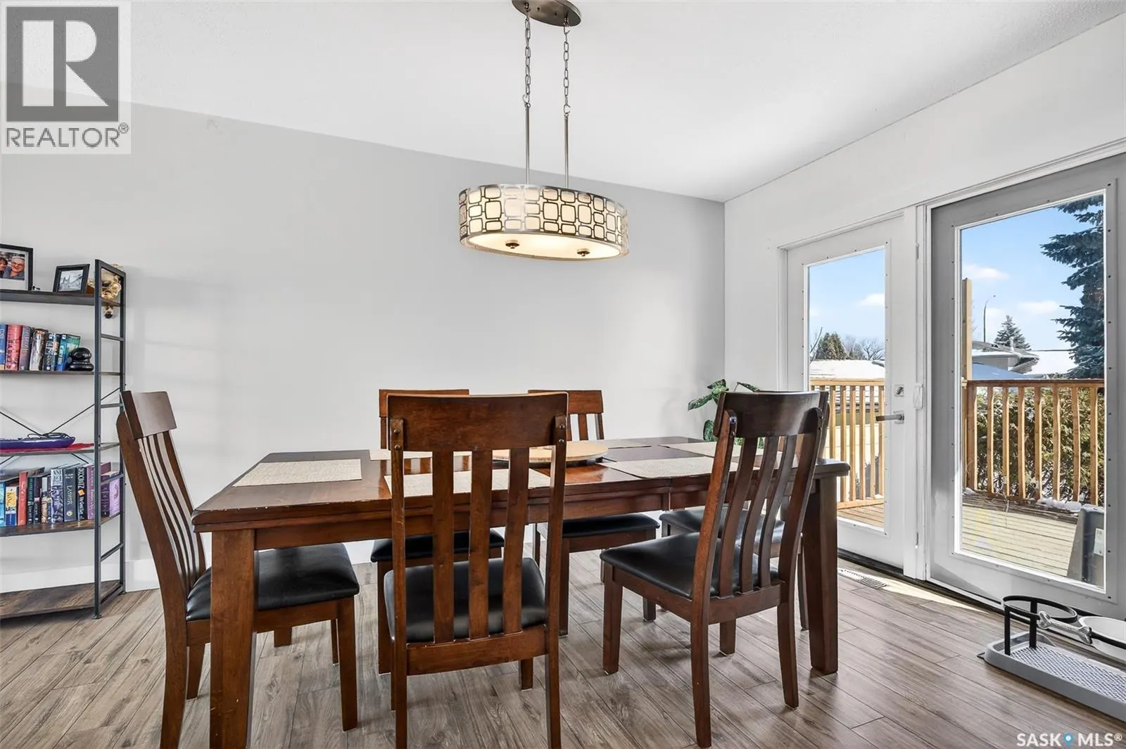 1321 Prince CRESCENT
