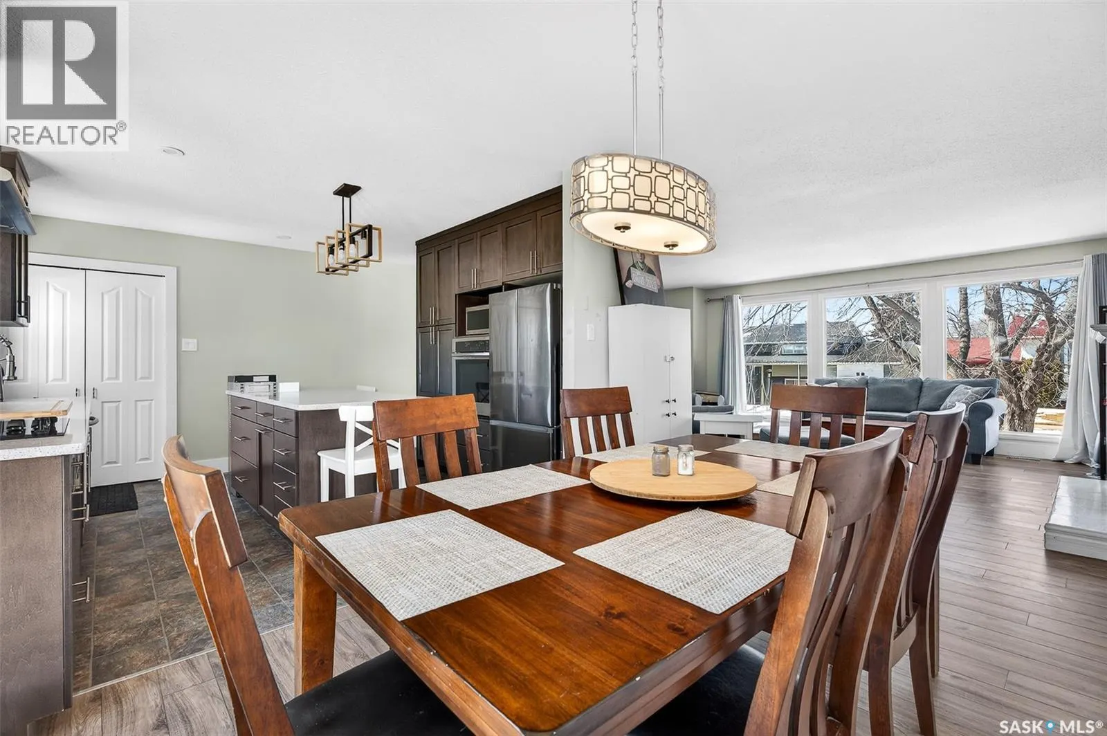1321 Prince CRESCENT