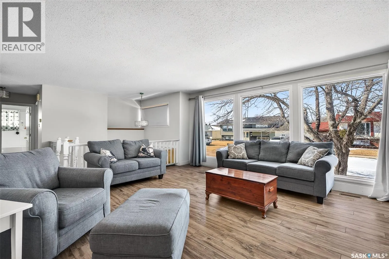 1321 Prince CRESCENT