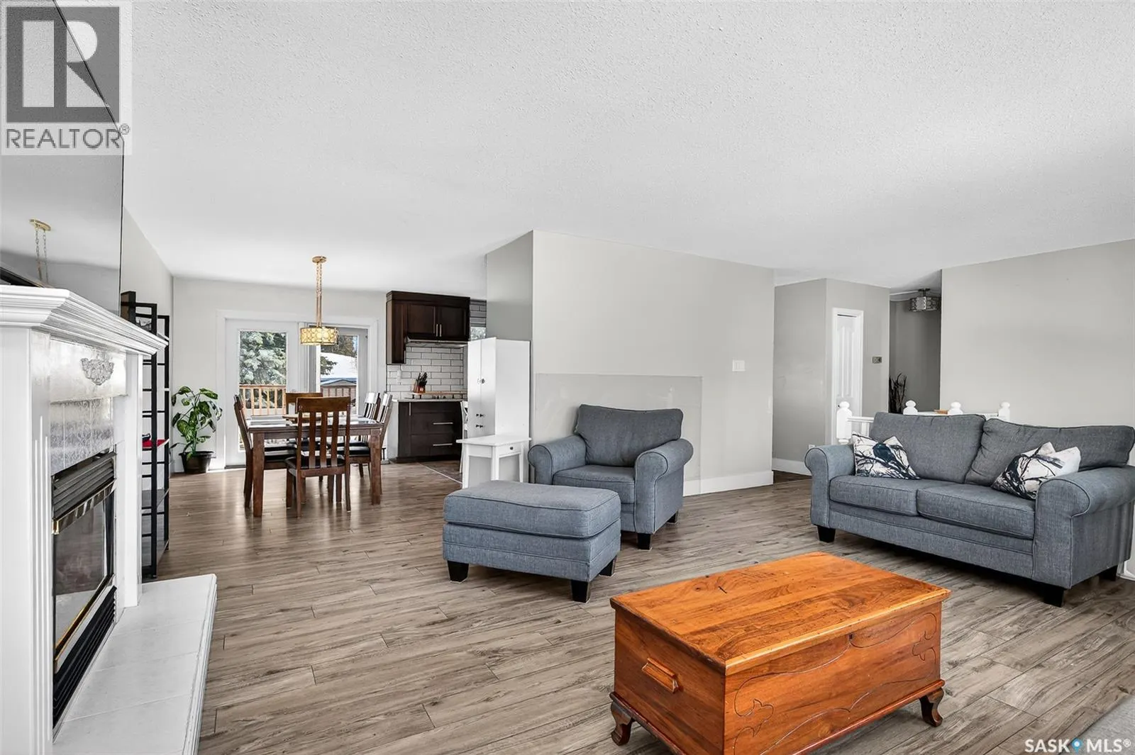 1321 Prince CRESCENT