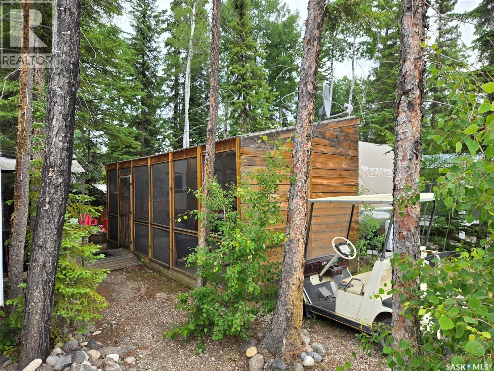 320 fairway DRIVE