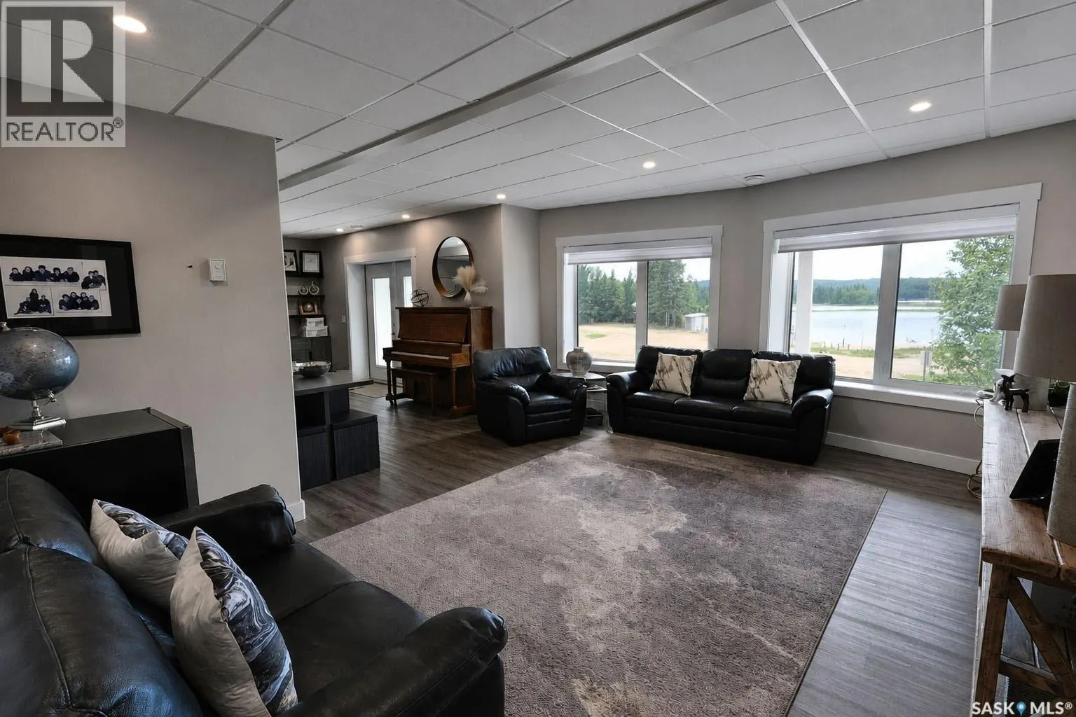 101 Jacobson DRIVE