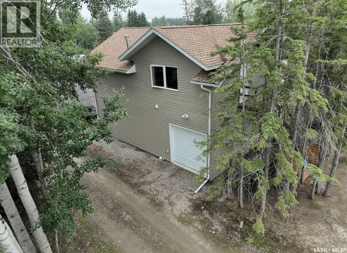 3 White Spruce CRESCENT