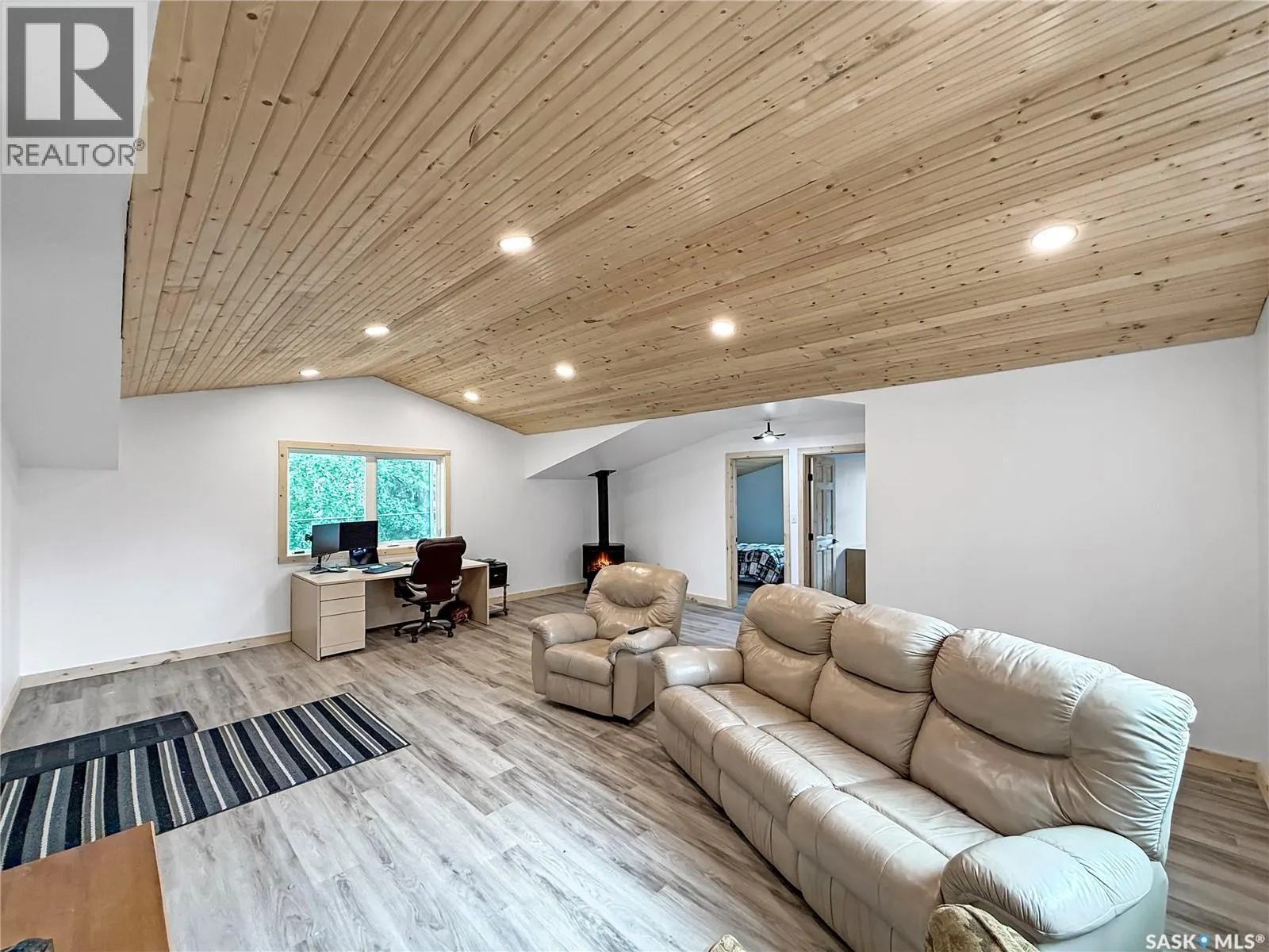 3 White Spruce CRESCENT