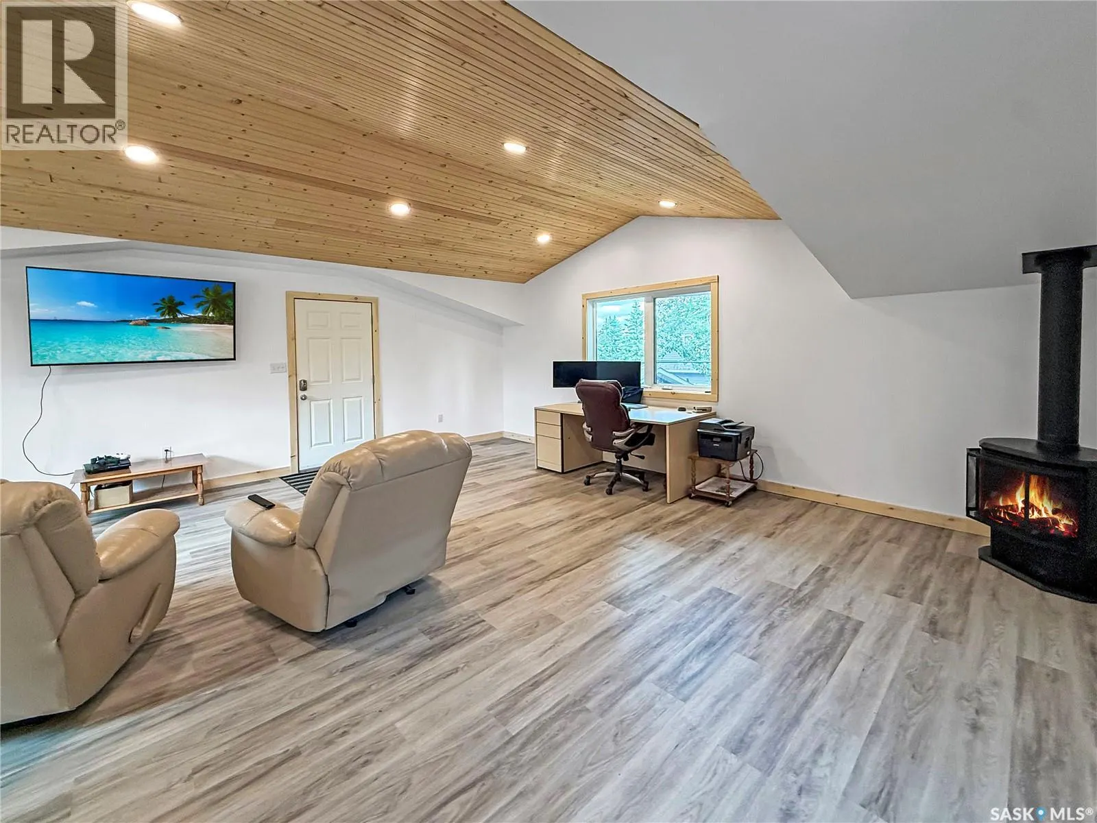 3 White Spruce CRESCENT