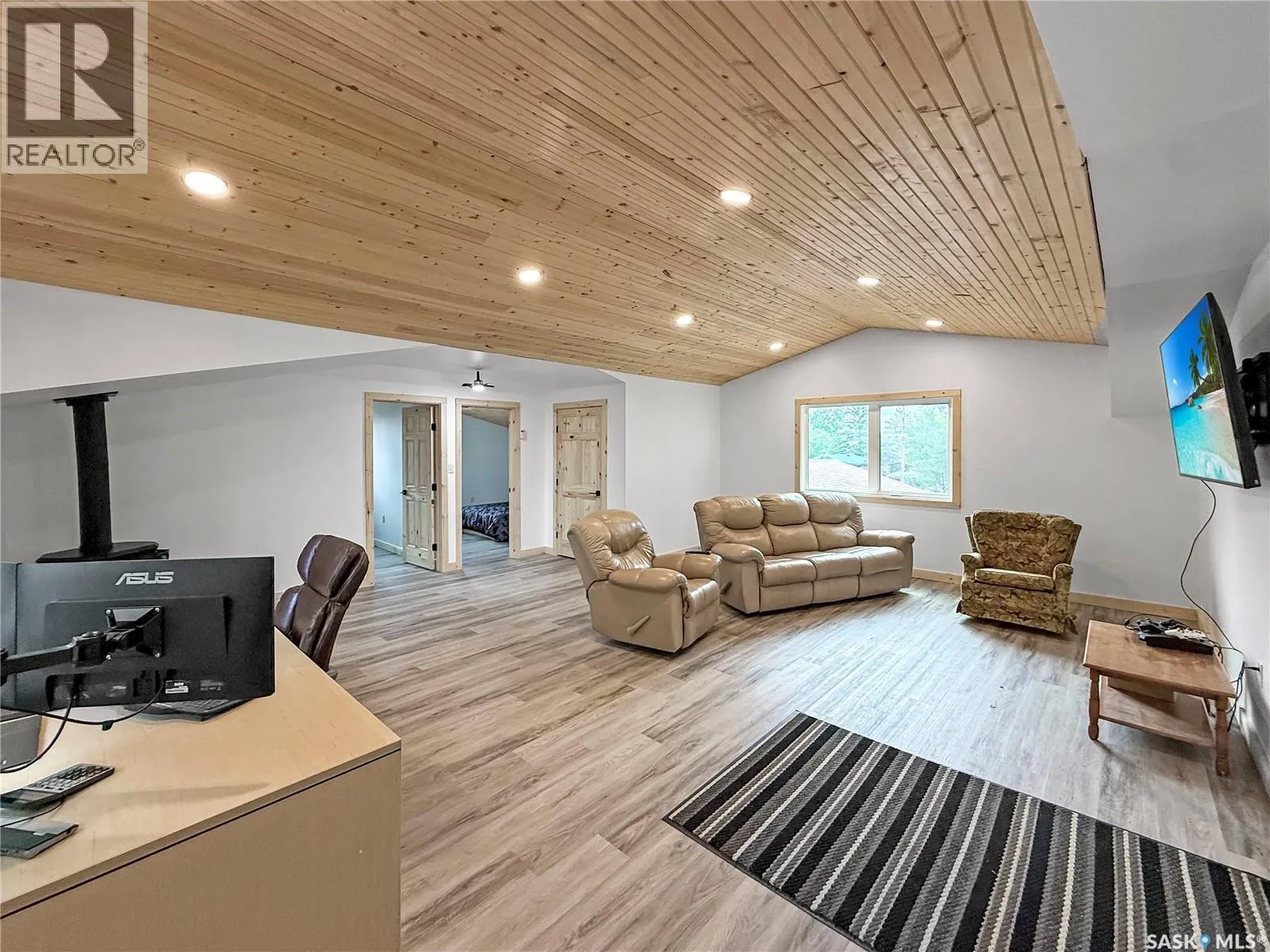 3 White Spruce CRESCENT