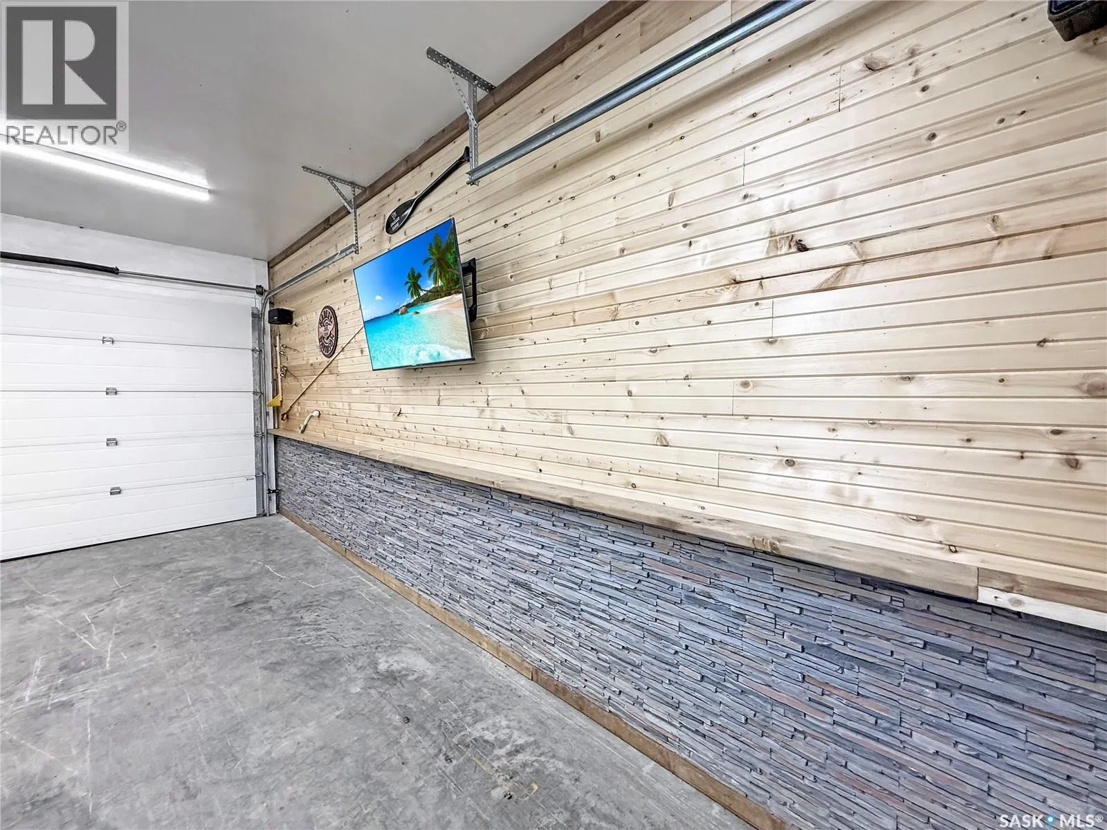 3 White Spruce CRESCENT