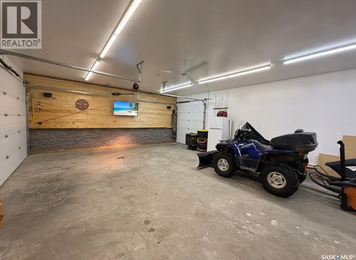 3 White Spruce CRESCENT