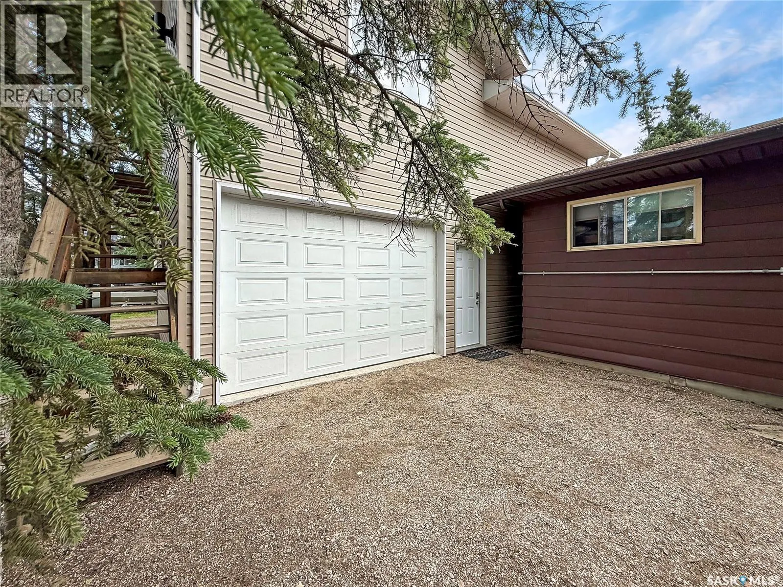 3 White Spruce CRESCENT