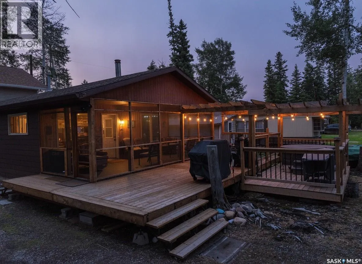 3 White Spruce CRESCENT