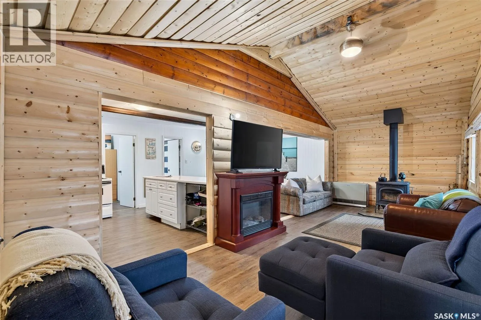 105 Hagen PLACE