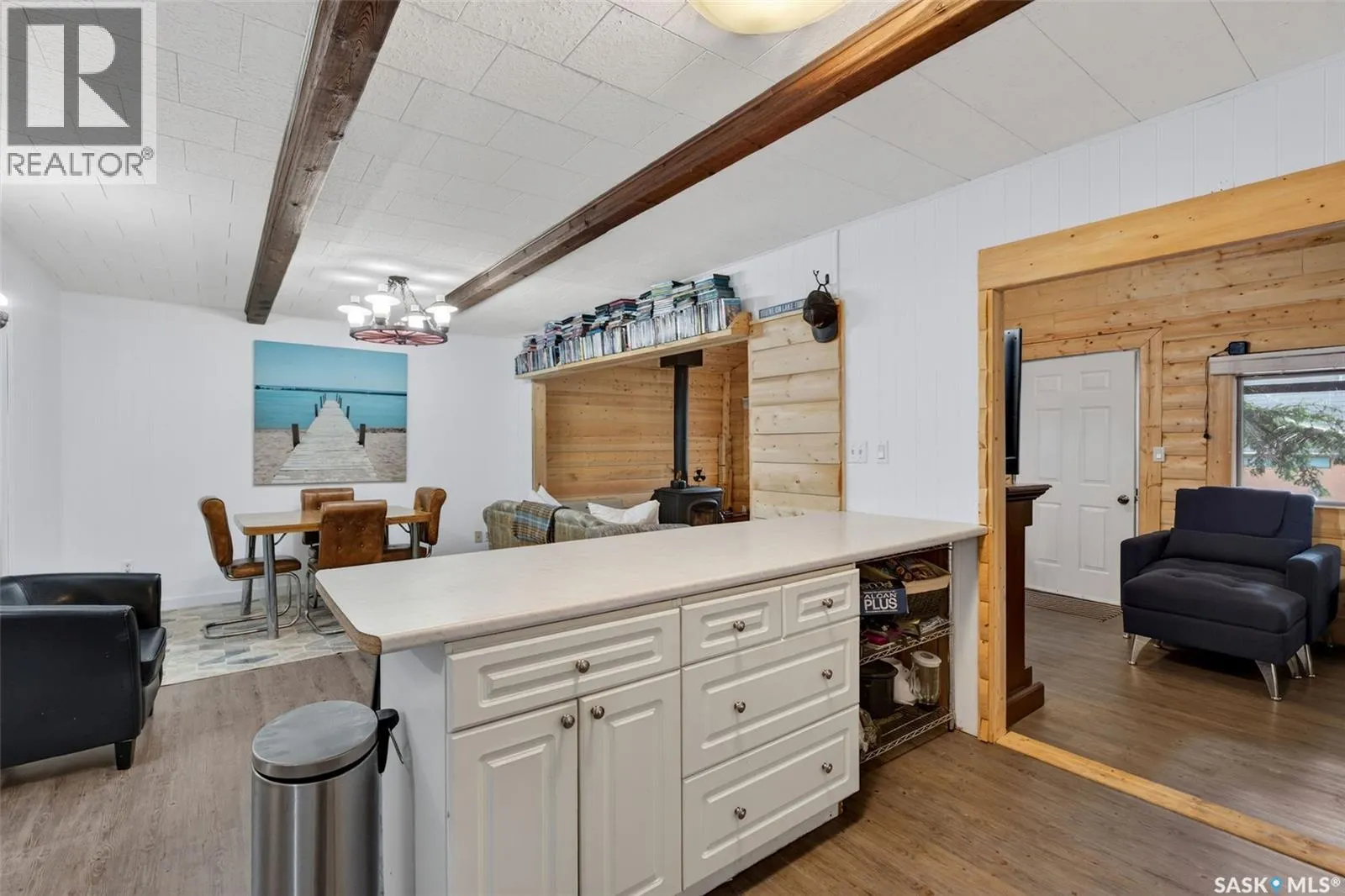 105 Hagen PLACE