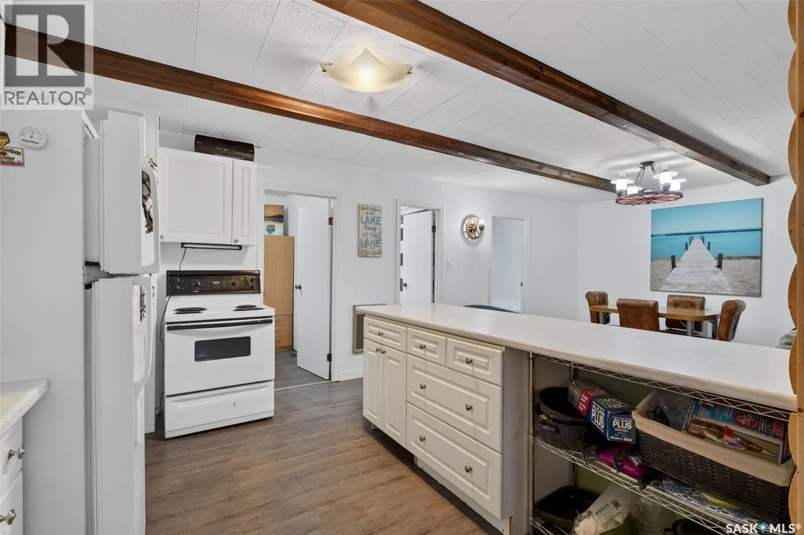 105 Hagen PLACE