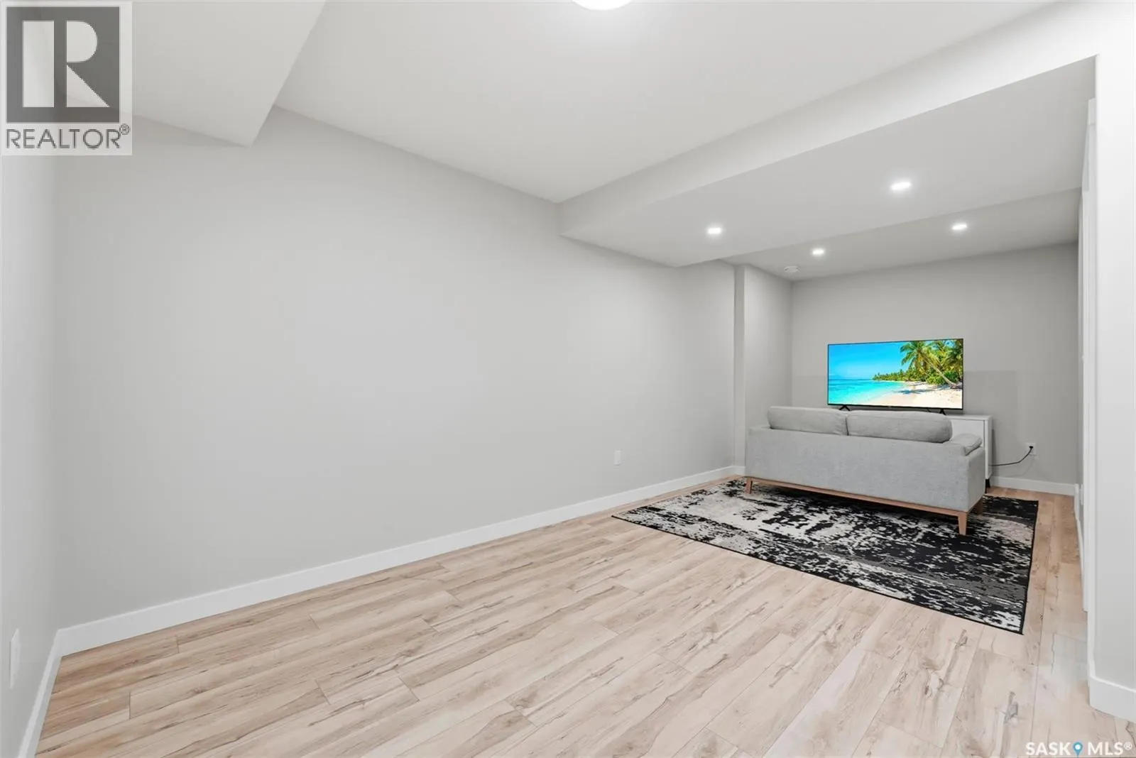 210 Schmeiser BEND
