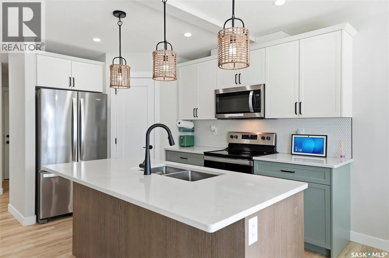 210 Schmeiser BEND