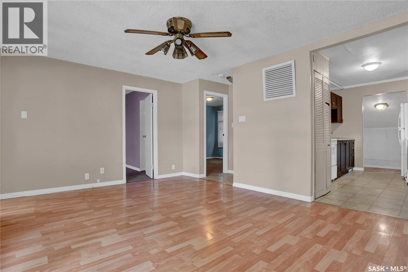 161 Lillooet STREET E