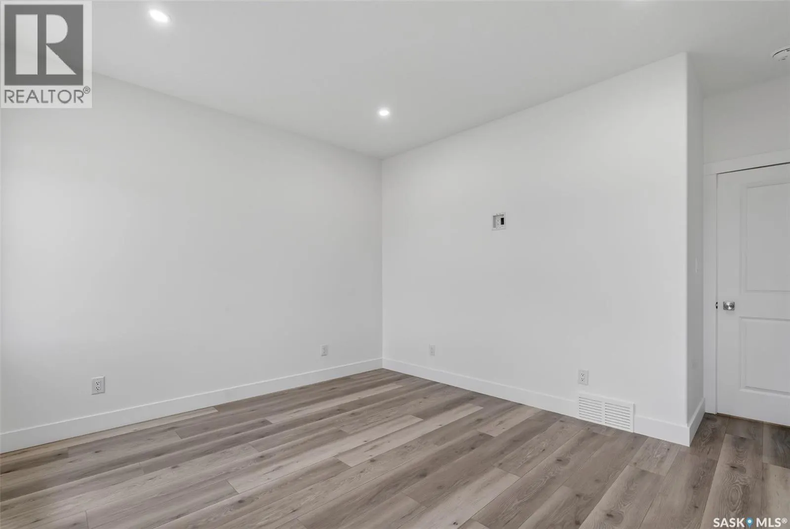 801 Kerr COVE