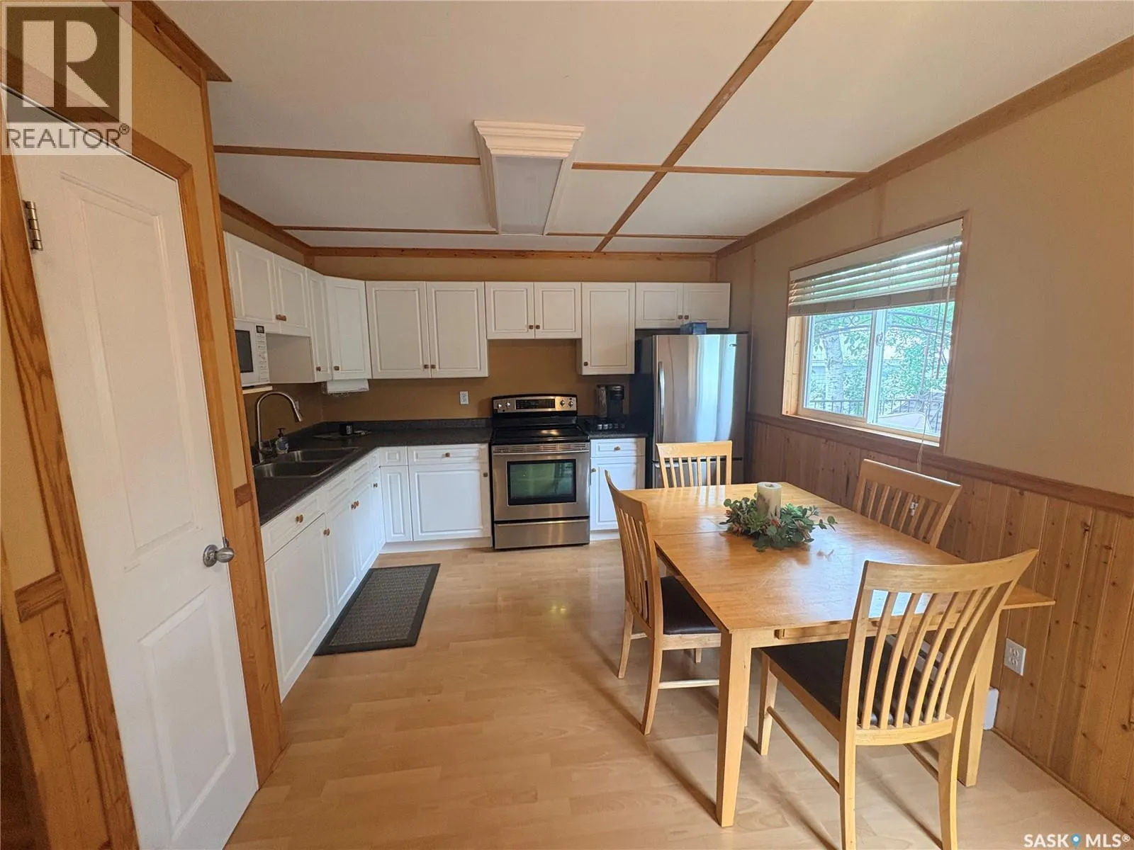 Joanette Dr Cabin
