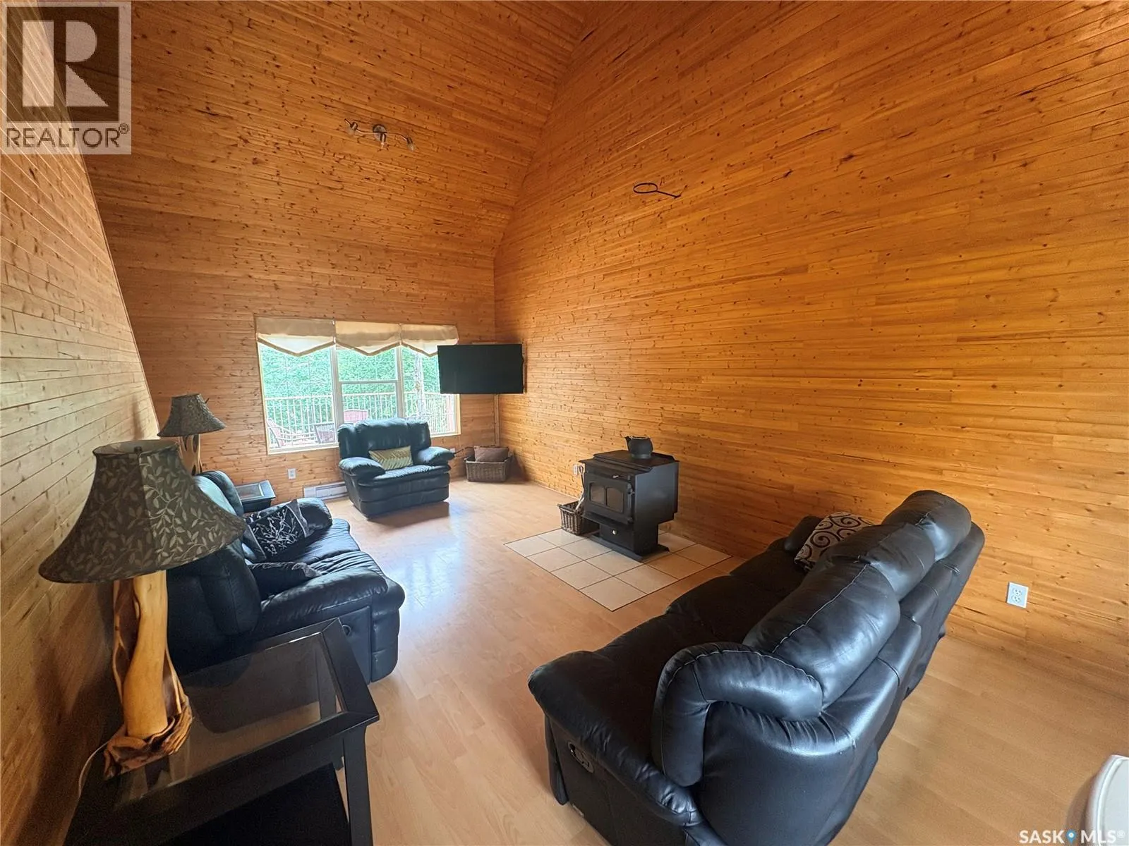 Joanette Dr Cabin