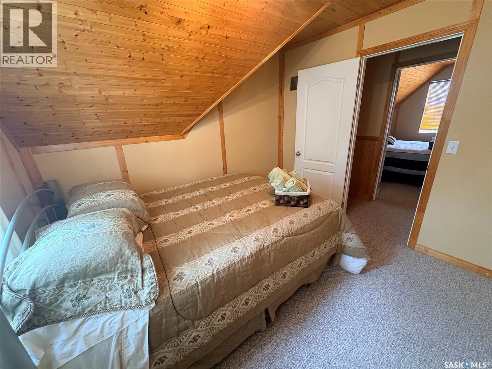 Joanette Dr Cabin