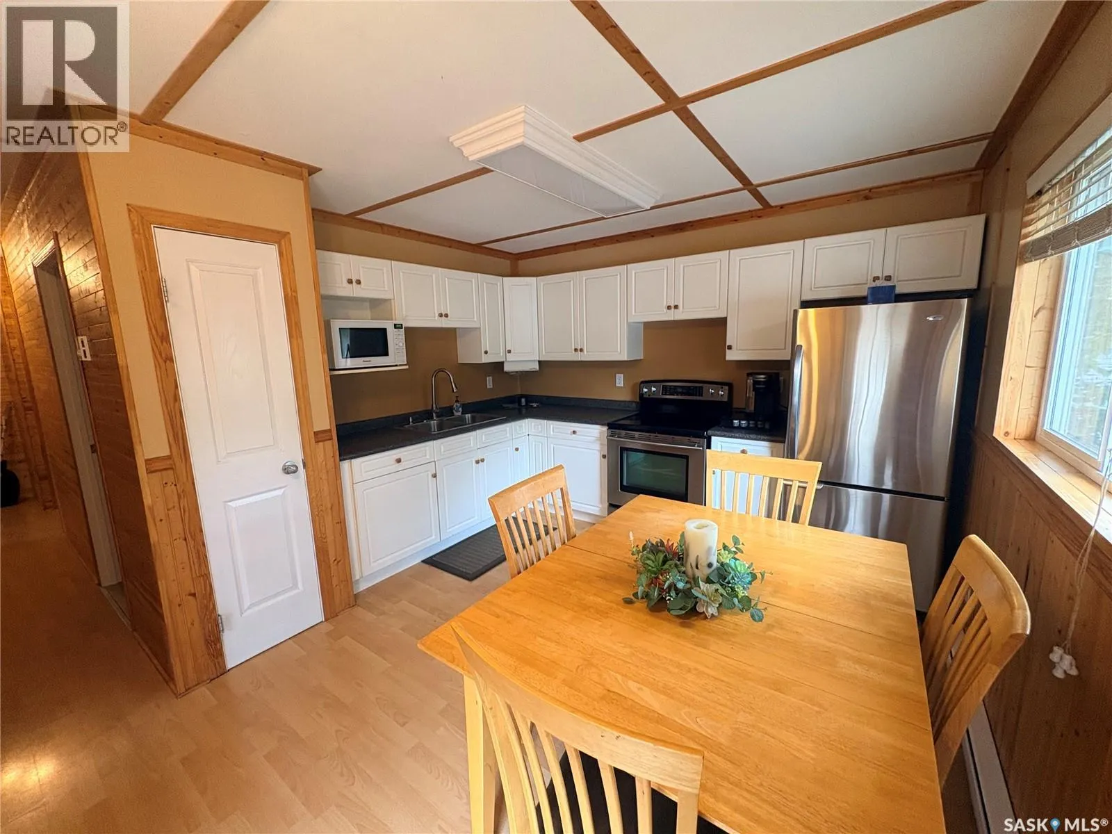 Joanette Dr Cabin