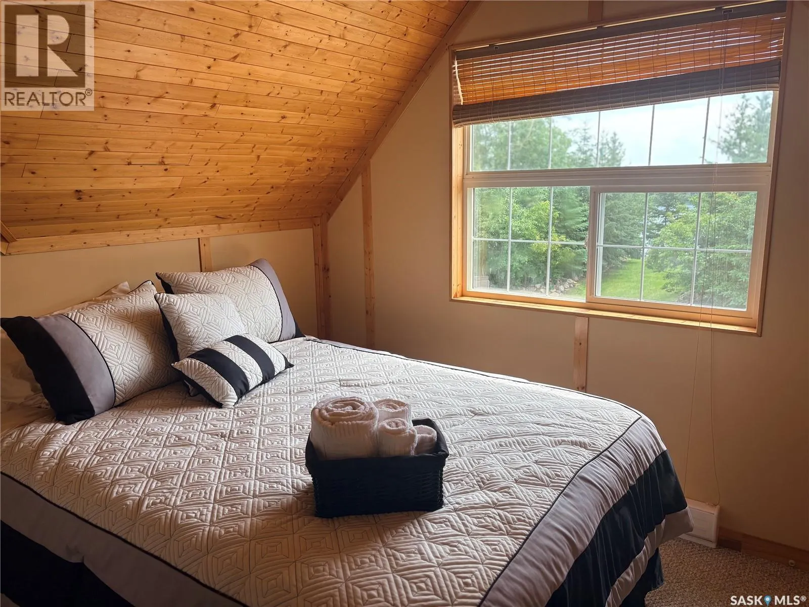Joanette Dr Cabin
