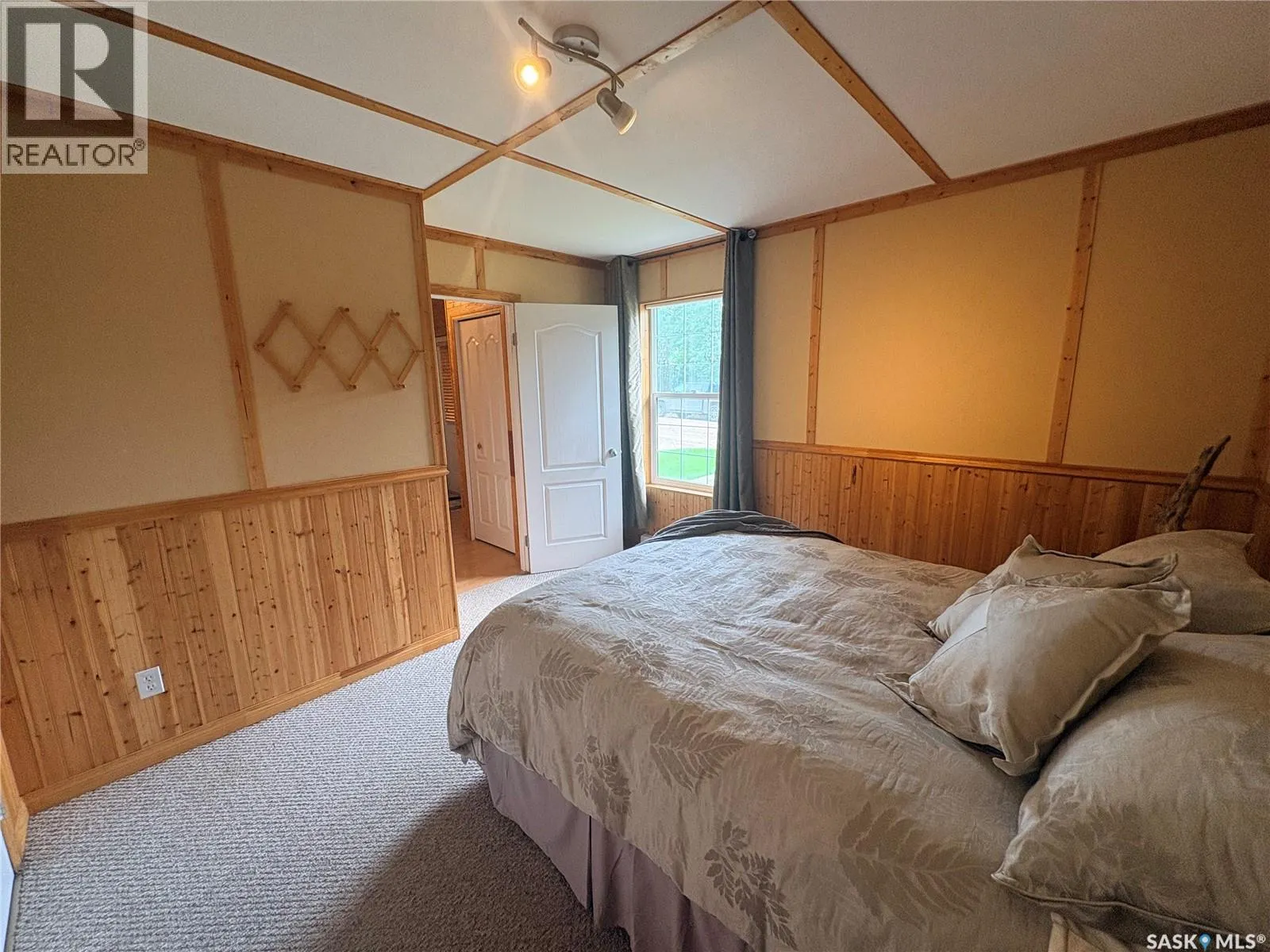Joanette Dr Cabin