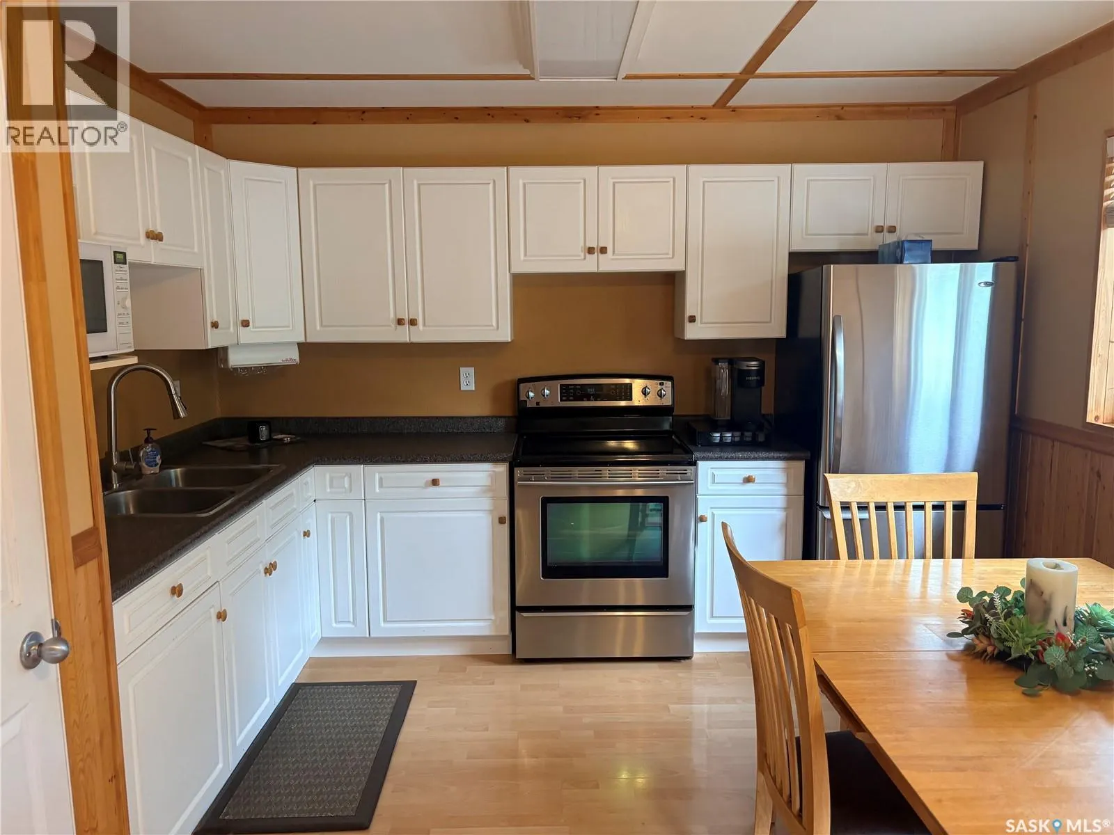 Joanette Dr Cabin