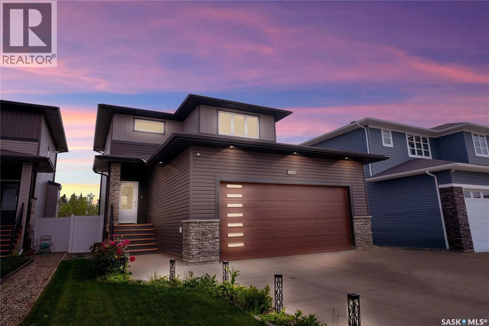 1049 Maplewood DRIVE