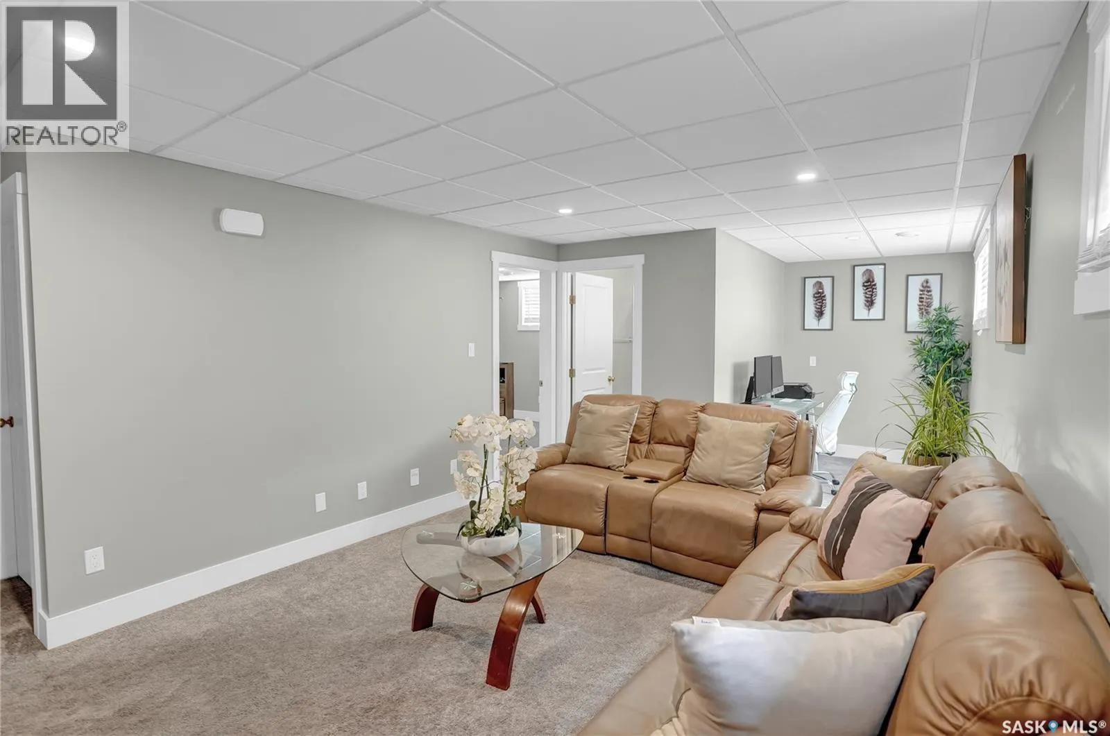 1049 Maplewood DRIVE