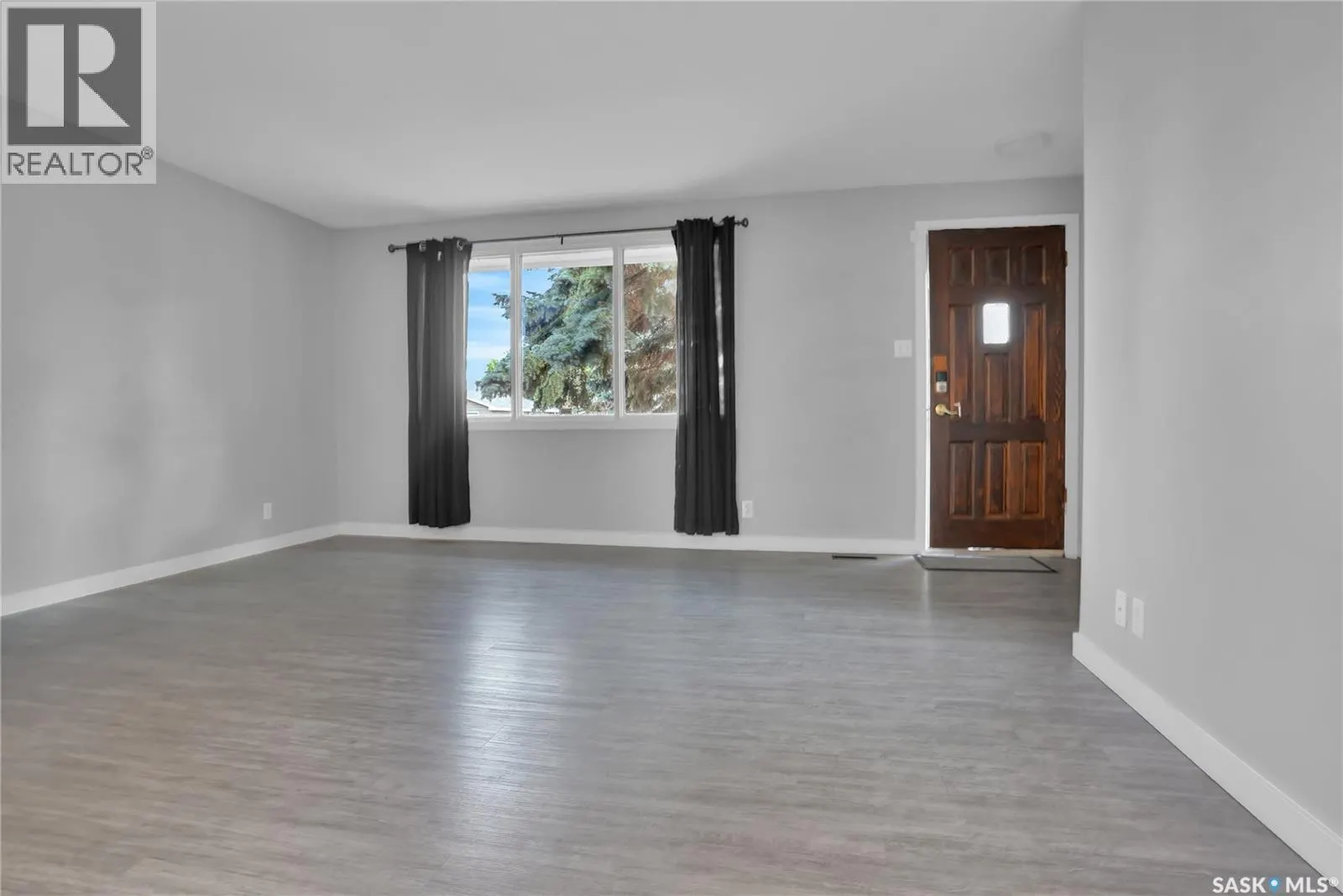 1228 Athabasca STREET W
