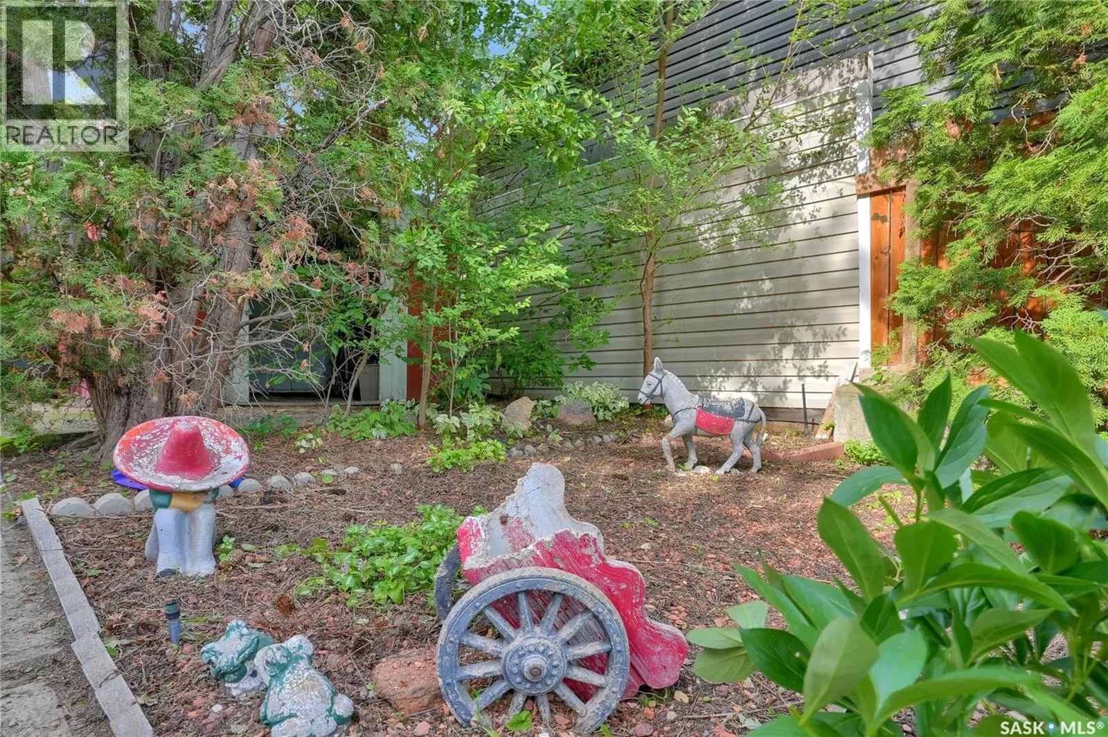 1228 Athabasca STREET W