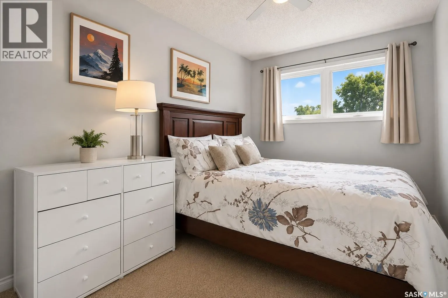 1355 Manitou CRESCENT