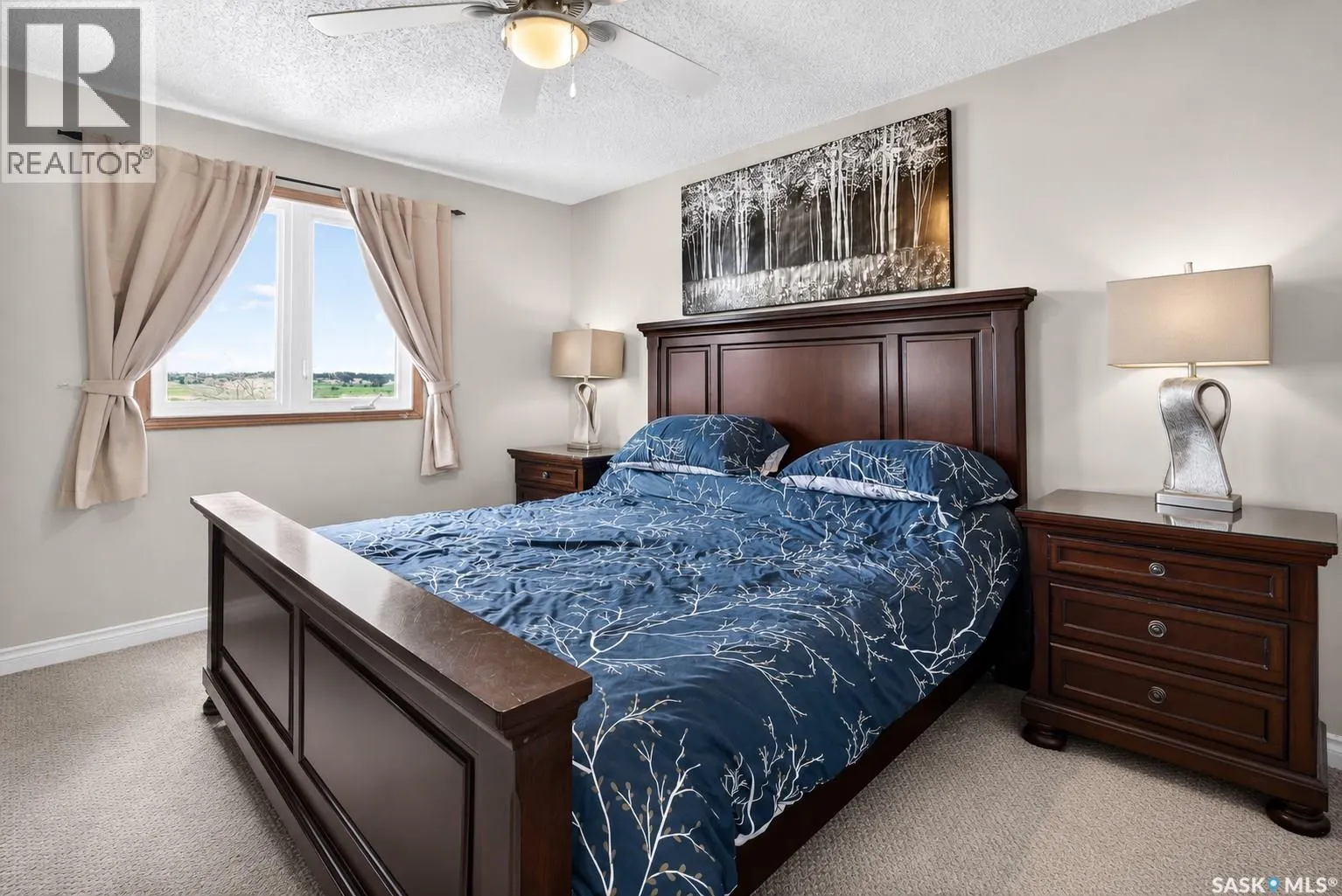 1355 Manitou CRESCENT