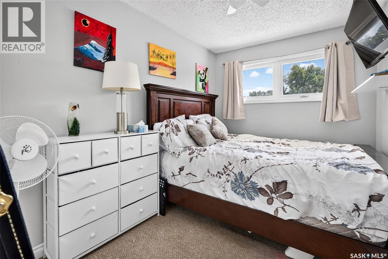 1355 Manitou CRESCENT