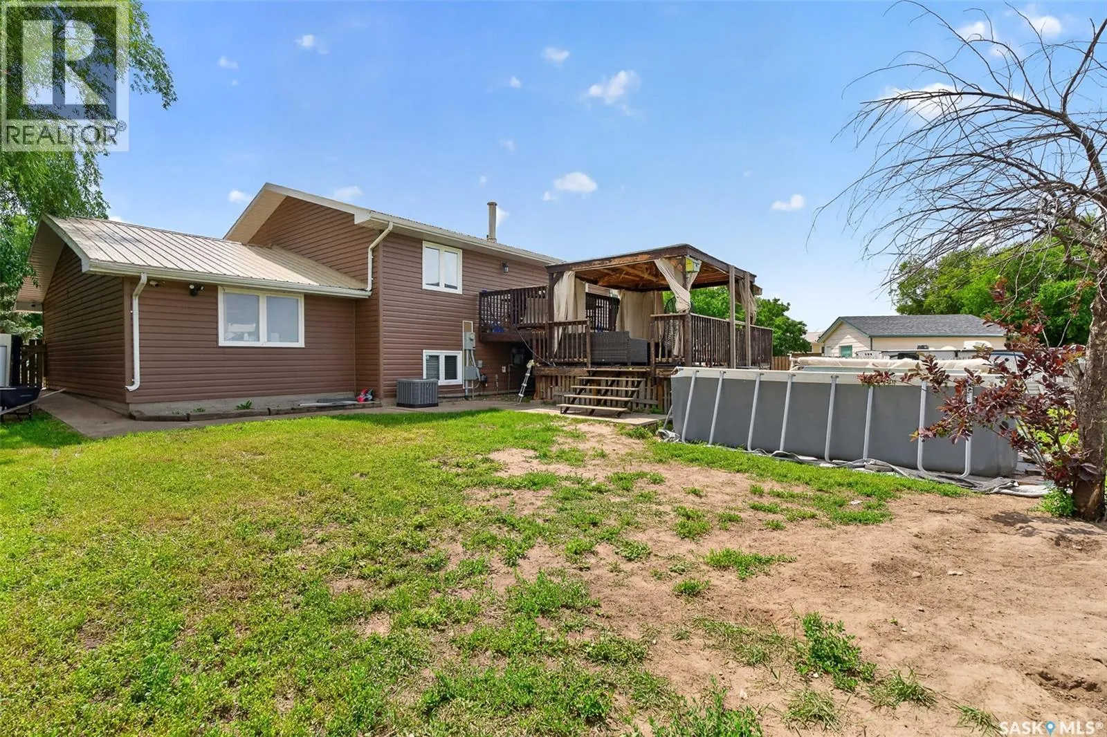 1355 Manitou CRESCENT
