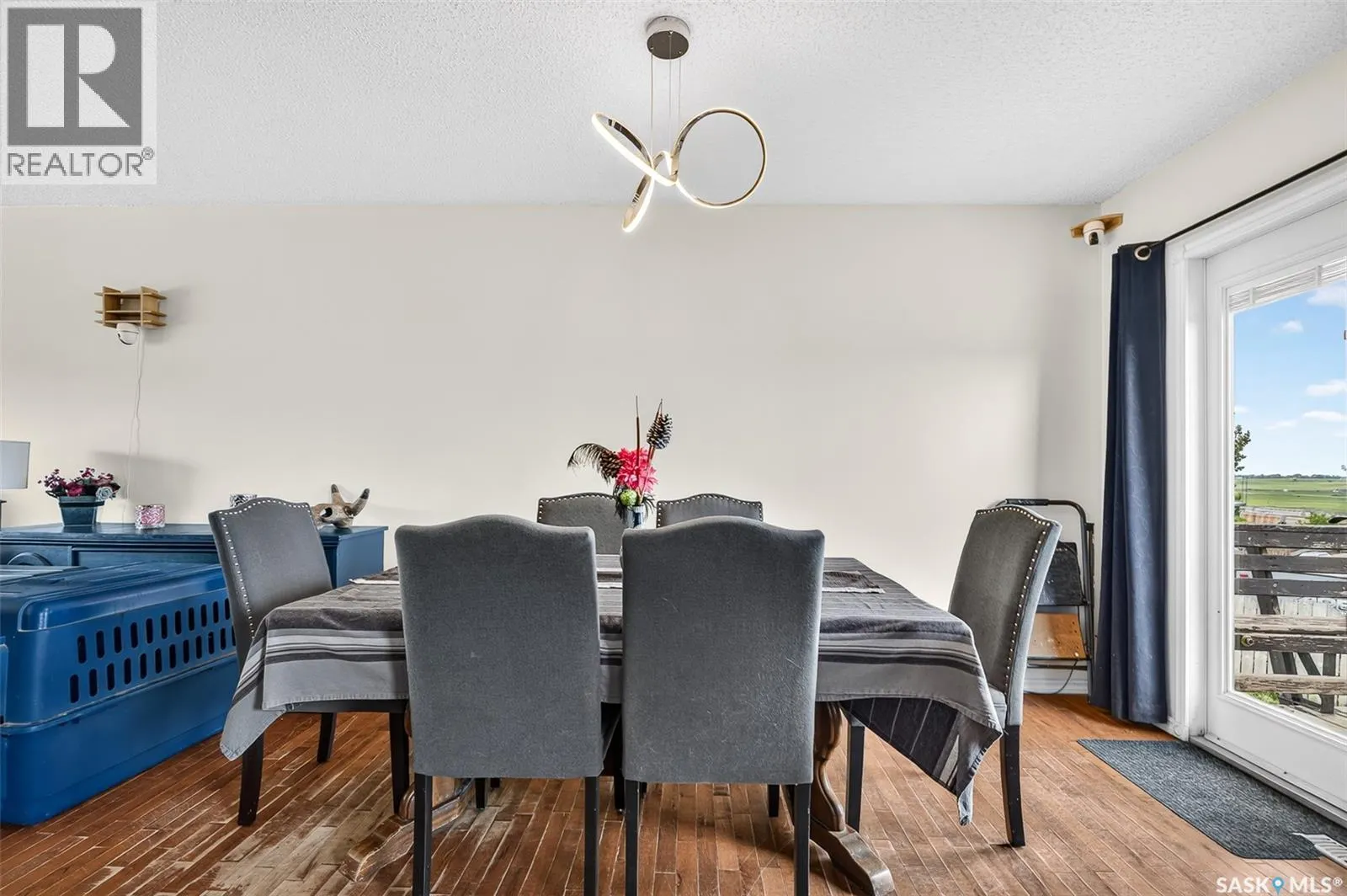 1355 Manitou CRESCENT