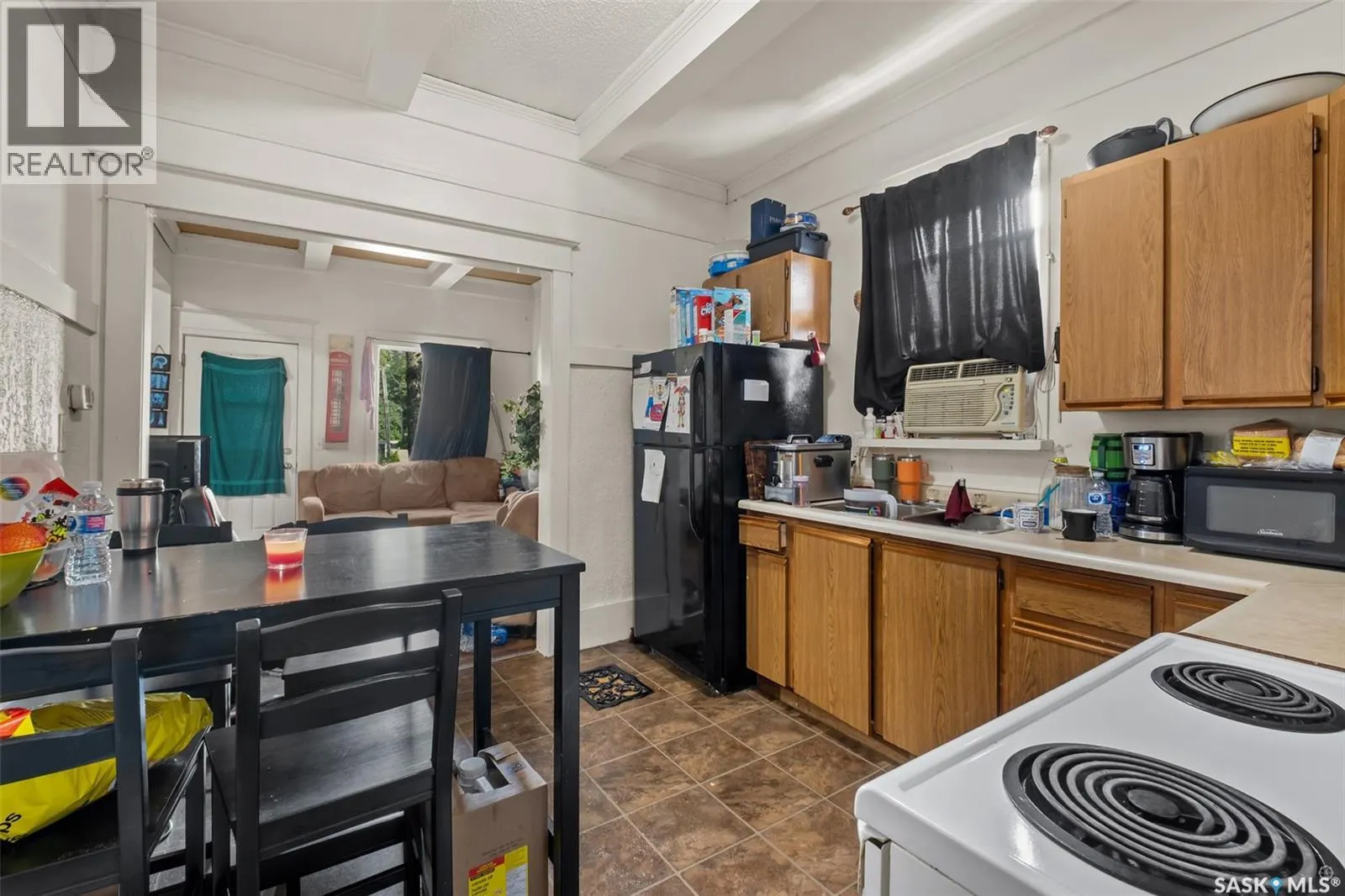 1313 6th AVENUE W