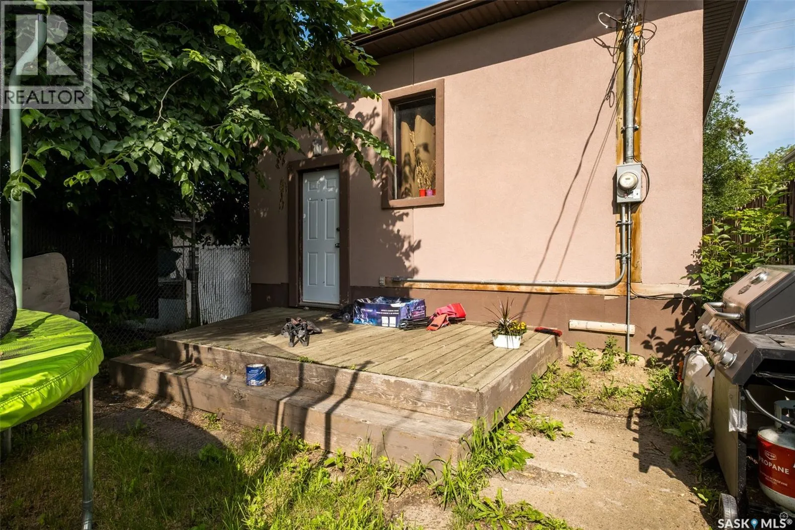 1313 6th AVENUE W